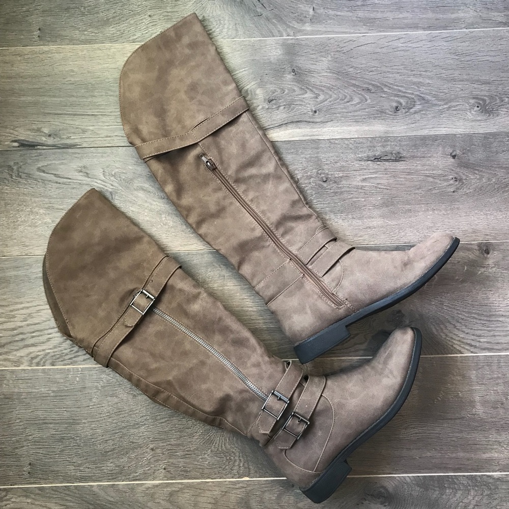 Over the knee boots